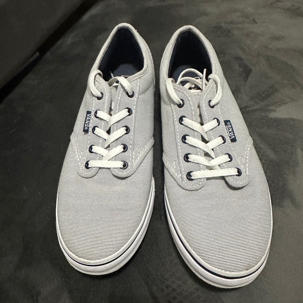 Vans Atwood pinstriped Women’s size 7.5